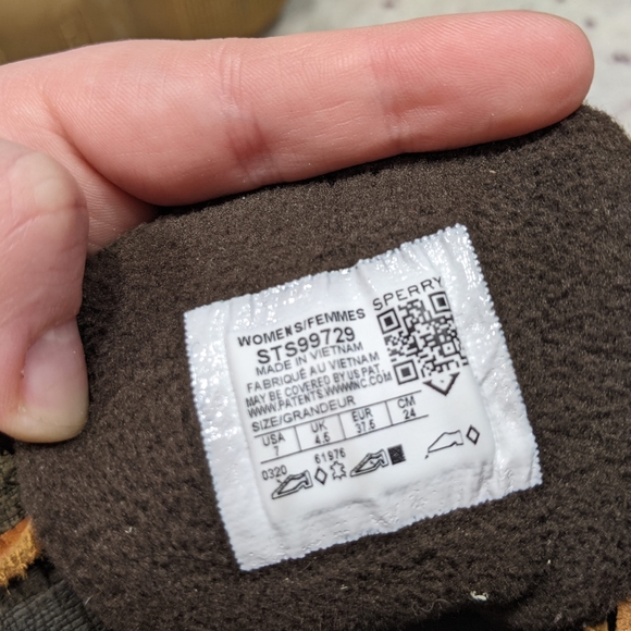 Sperry Boots - Picture 2 of 5